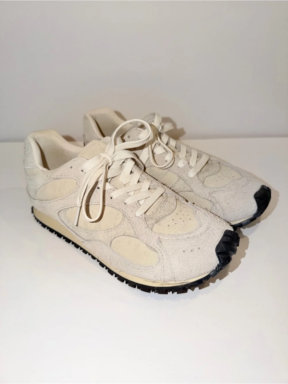 Schultz Waves 70’s Beige Suede Sneakers, Sz 35.5